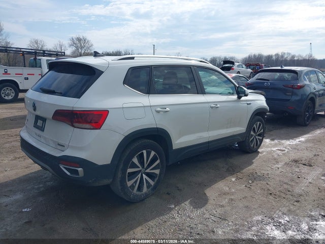 44589075 :رقم المزاد ، 3VVWX7B2XNM016452 vin ، 2022 Volkswagen Taos 1.5t Se مزاد بيع
