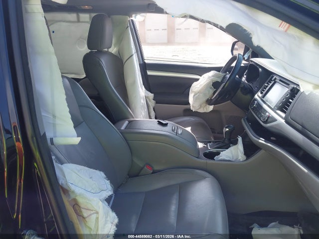 Aukcja sprzedaży 2016 Toyota Highlander Xle V6, vin: 5TDJKRFH7GS282791, numer aukcji: 44589082