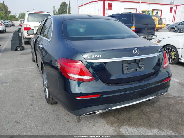 Продаж на аукціоні авто 2017 Mercedes-benz E 300 4matic, vin: WDDZF4KB2HA012027, номер лоту: 44589096