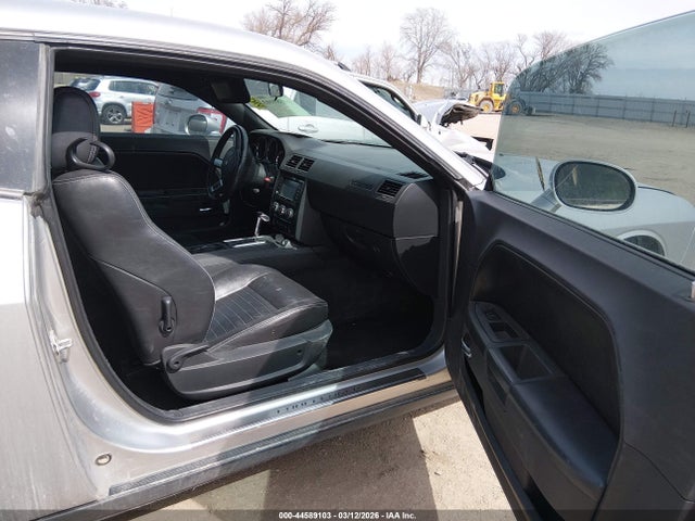 2010 DODGE CHALLENGER 2B3CJ4DV6AH160437 Photo 4