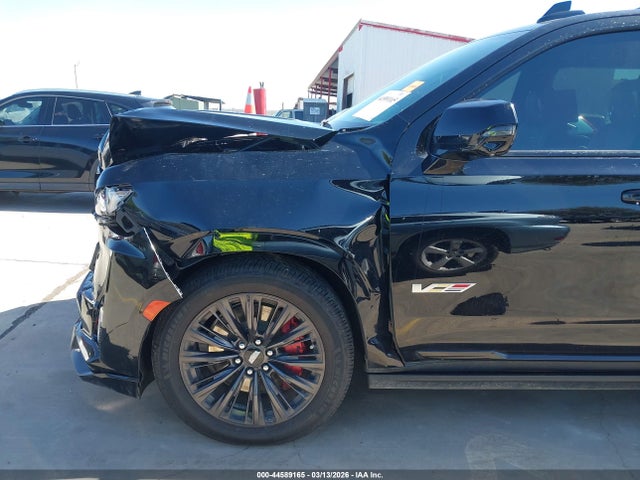 Продажа на аукционе авто 2023 Cadillac Escalade 4wd V-series, vin: 1GYS4HK94PR343742, номер лота: 44589165