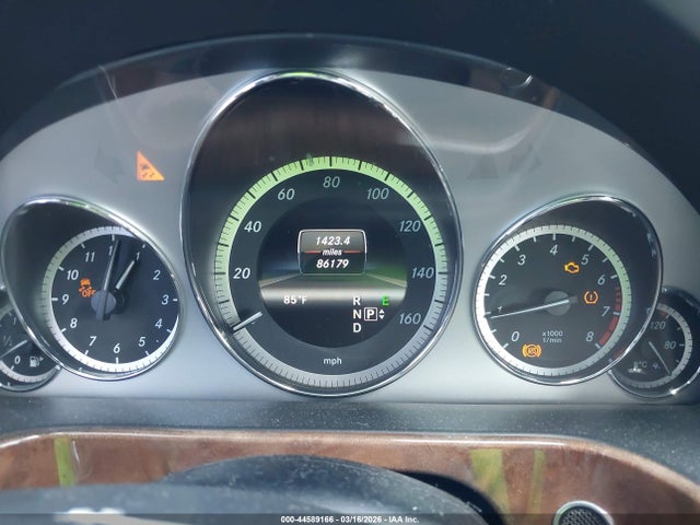 2013 Mercedes-benz E 350 მანქანა იყიდება აუქციონზე, vin: WDDHF5KB0DA746788, აუქციონის ნომერი: 44589166