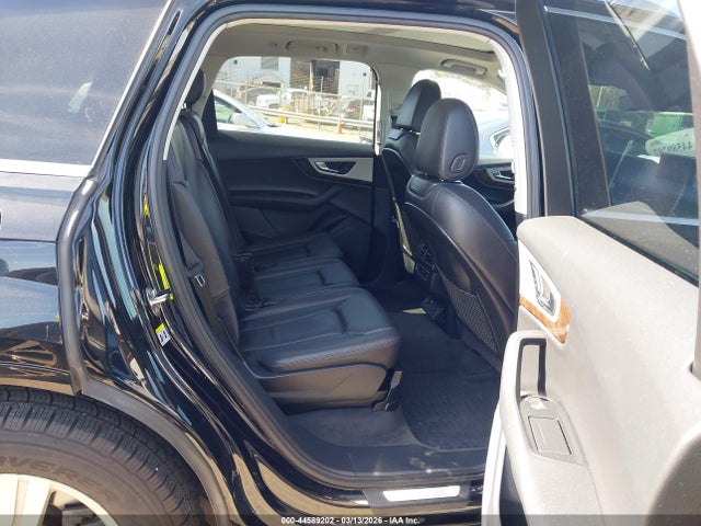 2017 AUDI Q7 WA1AHAF7XHD047087 Photo 7