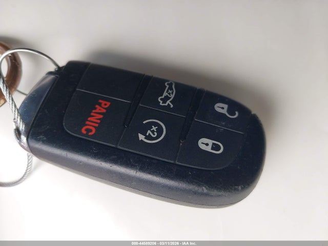 Aukcja sprzedaży 2015 Chrysler 200 C, vin: 1C3CCCCB9FN569013, numer aukcji: 44589206