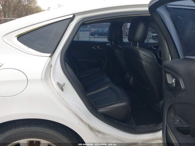 Aukcja sprzedaży 2015 Chrysler 200 C, vin: 1C3CCCCB9FN569013, numer aukcji: 44589206