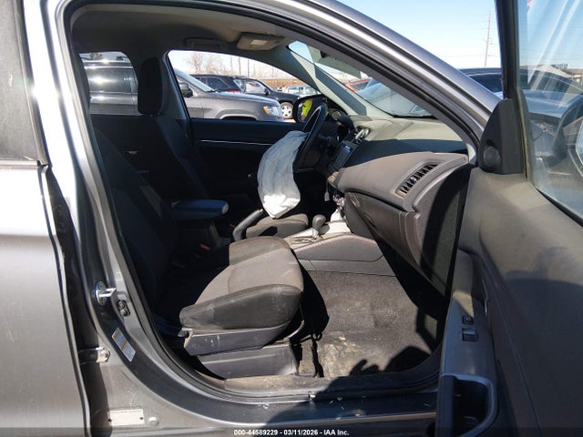 2019 MITSUBISHI OUTLANDER SPORT JA4AR3AUXKU017360 Photo 4