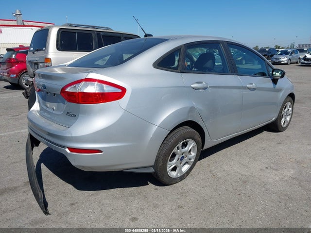 Ford FIESTA SE 2015 3FADP4BJ8FM221593 Image 4
