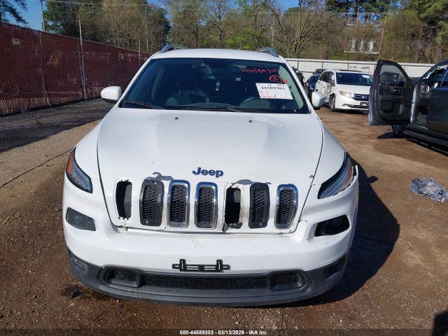 Продажа на аукционе авто 2018 Jeep Cherokee Latitude Plus Fwd, vin: 1C4PJLLB8JD622656, номер лота: 44589303