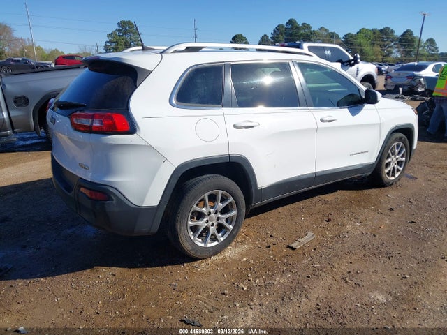 Продажа на аукционе авто 2018 Jeep Cherokee Latitude Plus Fwd, vin: 1C4PJLLB8JD622656, номер лота: 44589303