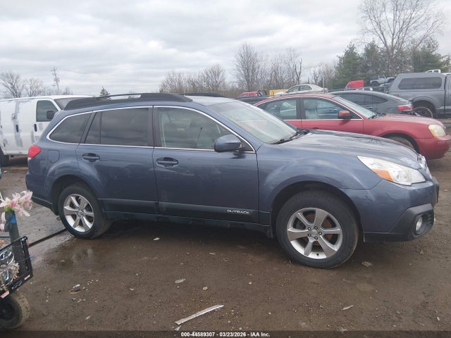 2014 Subaru Outback 2.5i Limited მანქანა იყიდება აუქციონზე, vin: 4S4BRBMC3E3275507, აუქციონის ნომერი: 44589307