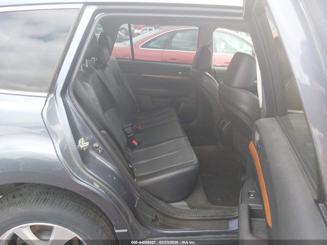 2014 Subaru Outback 2.5i Limited მანქანა იყიდება აუქციონზე, vin: 4S4BRBMC3E3275507, აუქციონის ნომერი: 44589307