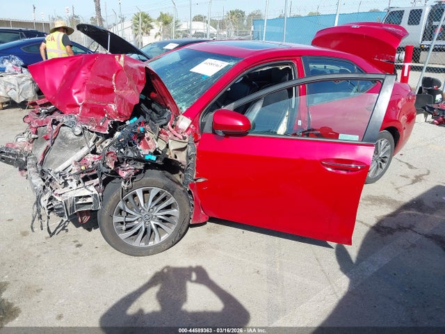 Toyota Corolla Xle 2019 2T1BURHE2KC140772 Image 2