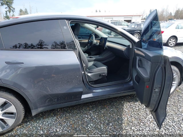 44589401 :رقم المزاد ، 7SAYGDEE1PF887648 vin ، 2023 Tesla Model Y Awd/long Range Dual Motor All-wheel Drive مزاد بيع