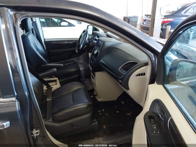 2011 CHRYSLER TOWN & COUNTRY 2A4RR8DG5BR797934 Photo 4