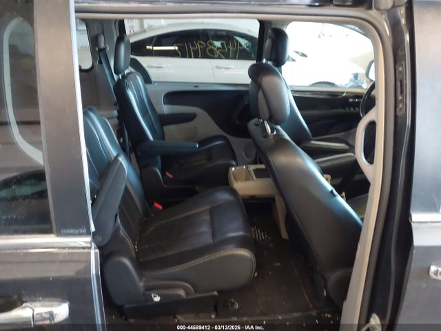 2011 CHRYSLER TOWN & COUNTRY 2A4RR8DG5BR797934 Photo 7