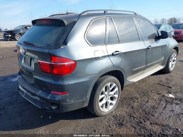 2011 BMW X5 5UXZV4C53BL400349 Photo 3
