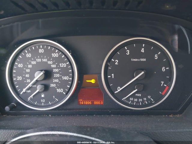 2011 BMW X5 5UXZV4C53BL400349 Photo 6