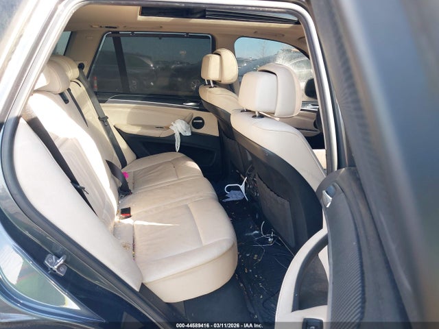 2011 BMW X5 5UXZV4C53BL400349 Photo 7