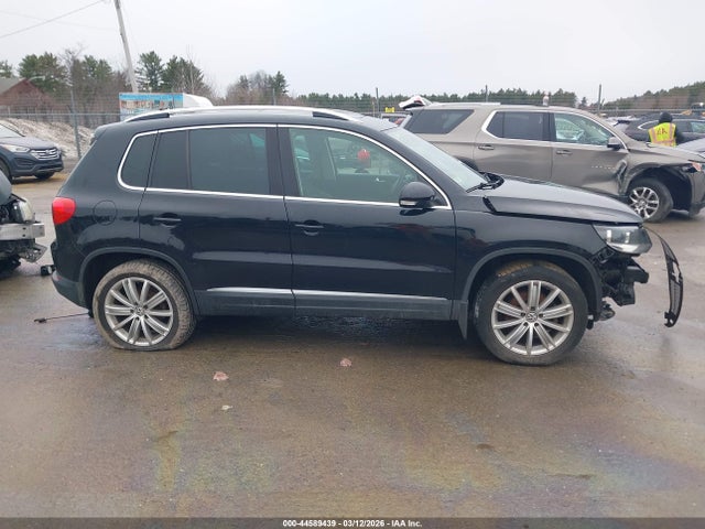2014 Volkswagen Tiguan Sel მანქანა იყიდება აუქციონზე, vin: WVGBV3AX8EW611336, აუქციონის ნომერი: 44589439