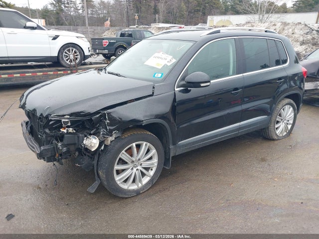 2014 Volkswagen Tiguan Sel მანქანა იყიდება აუქციონზე, vin: WVGBV3AX8EW611336, აუქციონის ნომერი: 44589439