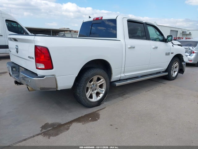 44589469 :رقم المزاد ، 1C6RR7LT2HS634848 vin ، 2017 Ram 1500 Lone Star Silver  4x4 5'7 Box مزاد بيع