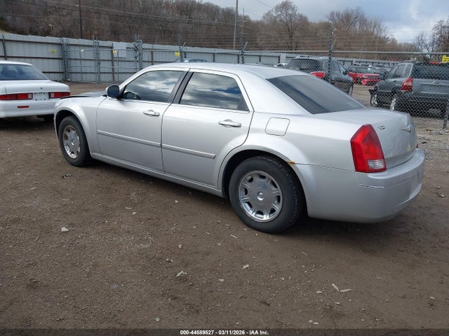 2006 CHRYSLER 300 2C3KA53G26H253776 Photo 2