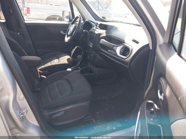 Продаж на аукціоні авто 2018 Jeep Renegade Latitude 4x4, vin: ZACCJBBB9JPJ30677, номер лоту: 44589547