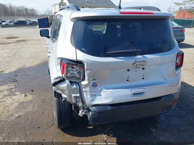 Продаж на аукціоні авто 2018 Jeep Renegade Latitude 4x4, vin: ZACCJBBB9JPJ30677, номер лоту: 44589547