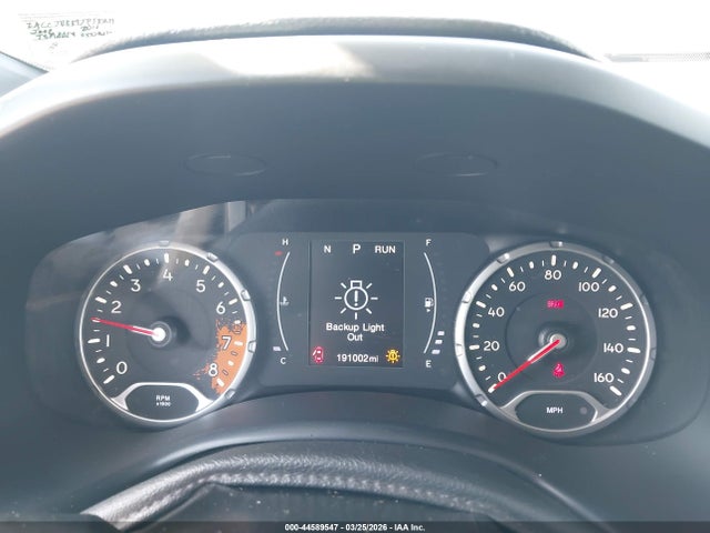 Продаж на аукціоні авто 2018 Jeep Renegade Latitude 4x4, vin: ZACCJBBB9JPJ30677, номер лоту: 44589547