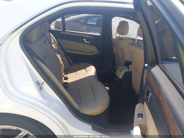 2013 Mercedes-benz E 350 4matic მანქანა იყიდება აუქციონზე, vin: WDDHF8JB2DA739733, აუქციონის ნომერი: 44589549