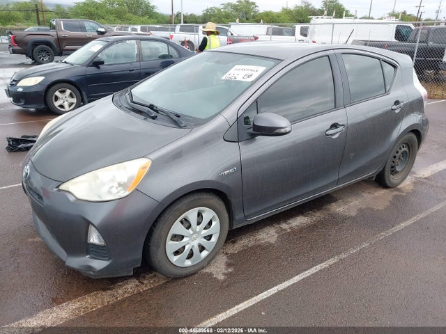 44589568 :رقم المزاد ، JTDKDTB33D1546877 vin ، 2013 Toyota Prius C Four/one/three/two مزاد بيع