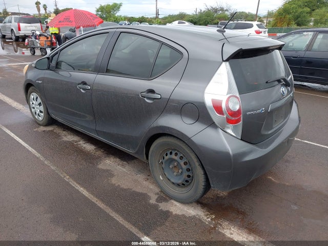 44589568 :رقم المزاد ، JTDKDTB33D1546877 vin ، 2013 Toyota Prius C Four/one/three/two مزاد بيع