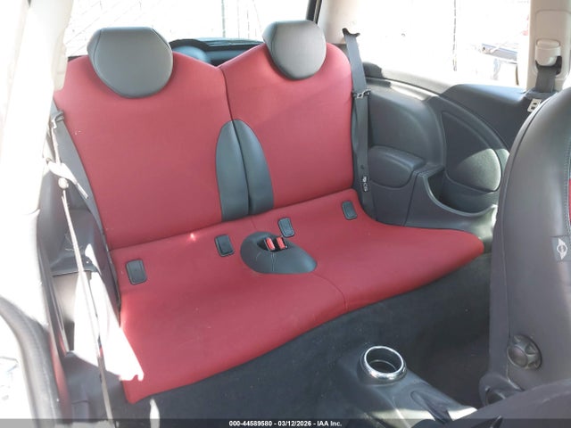 2006 MINI COOPER WMWRC33566TJ78104 Photo 7