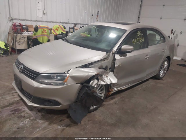 Продаж на аукціоні авто 2013 Volkswagen Jetta 2.0l Tdi, vin: 3VWLL7AJ7DM215234, номер лоту: 44589591