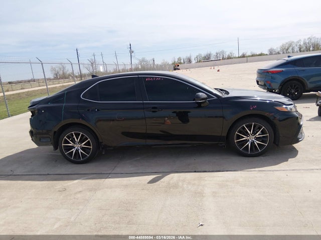 4T1G11AK8RU231067 Toyota CAMRY SE
