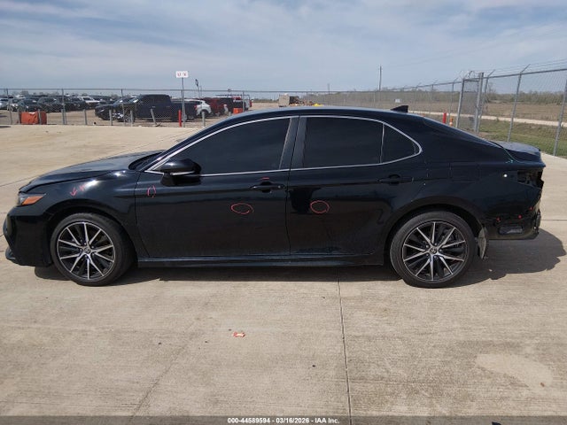 4T1G11AK8RU231067 Toyota CAMRY SE
