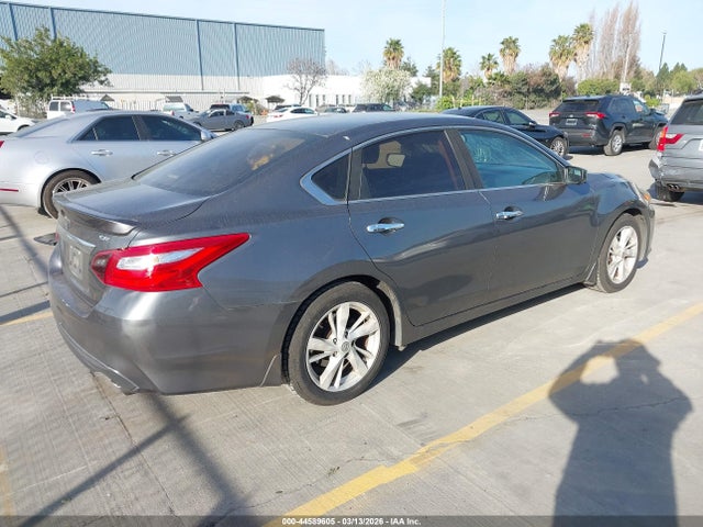 1N4AL3AP5JC143959 Nissan Altima 2.5 Sr