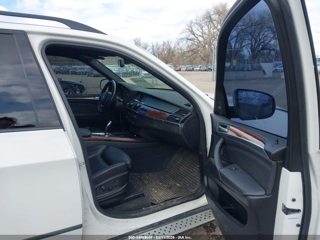 2012 BMW X5 5UXZW0C52CL664864 Photo 4