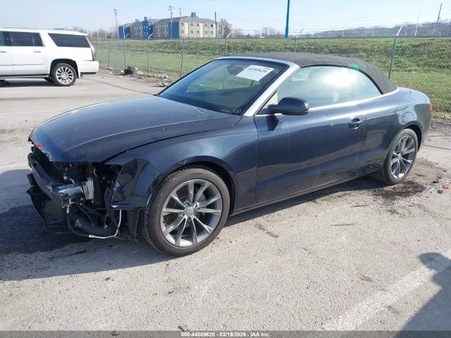 Продаж на аукціоні авто 2013 Audi A5 2.0t Premium, vin: WAULFAFH1DN012744, номер лоту: 44589620