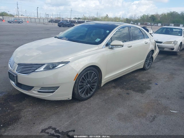 Lincoln MKZ 2014 3LN6L2JK0ER833765 Image 2