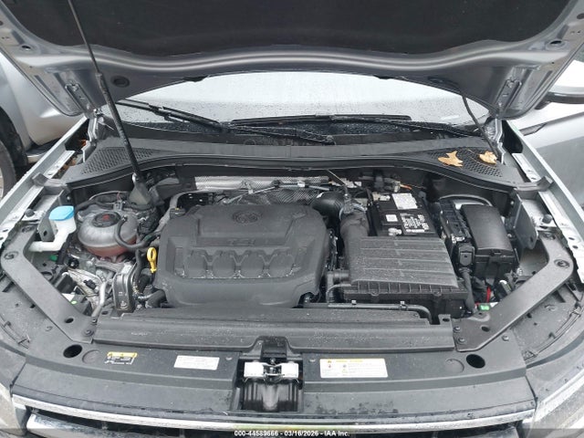 Продажа на аукционе авто 2024 Volkswagen Tiguan 2.0t Se/2.0t Wolfsburg Edition, vin: 3VVMB7AX5RM127984, номер лота: 44589666
