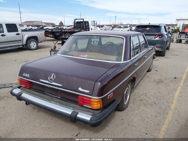 Продажа на аукционе авто 1974 Mercedes-benz 230, vin: 11501712002262, номер лота: 44589693