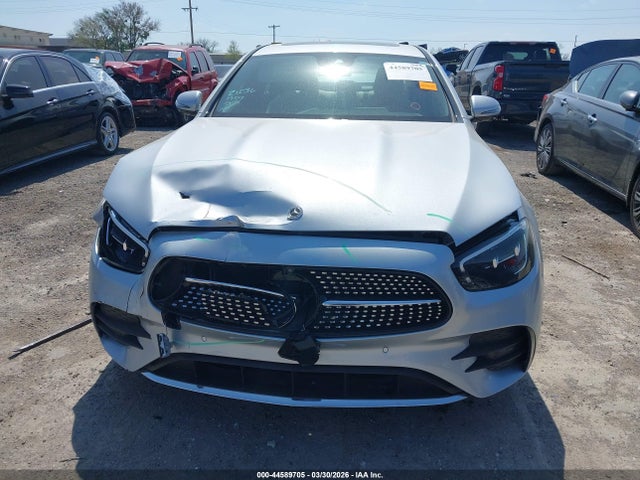 Aukcja sprzedaży 2022 Mercedes-benz E 450 4matic, vin: W1KZF5KB2NB032449, numer aukcji: 44589705