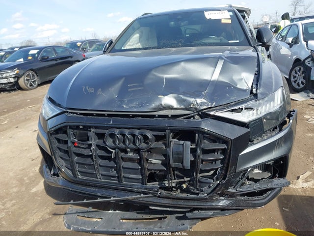 2021 Audi Sq8 Prestige Tfsi Quattro Tiptronic მანქანა იყიდება აუქციონზე, vin: WA1CWBF1XMD031675, აუქციონის ნომერი: 44589707