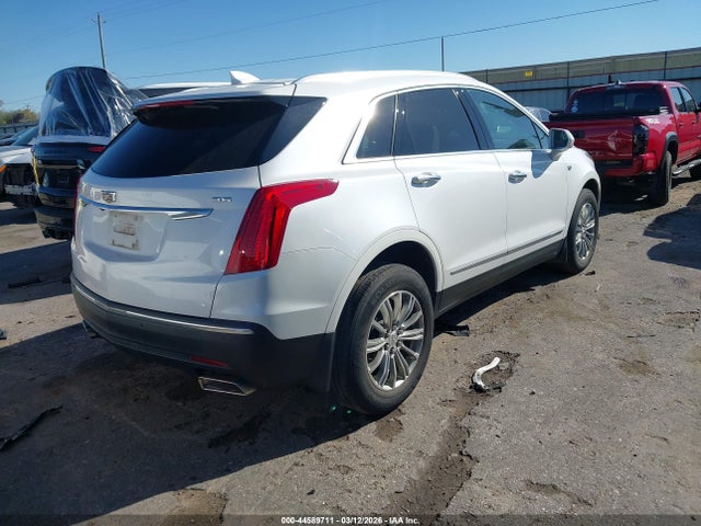 44589711 :رقم المزاد ، 1GYKNCRS7KZ212077 vin ، 2019 Cadillac Xt5 Luxury مزاد بيع