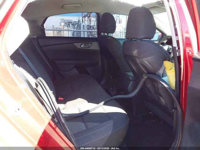 KIA Forte Lxs 2019 3KPF24AD5KE093721 Image 8