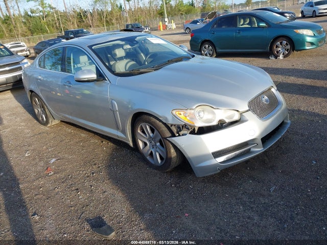 2011 JAGUAR XF SAJWA0FB1BLS16782 Photo 0
