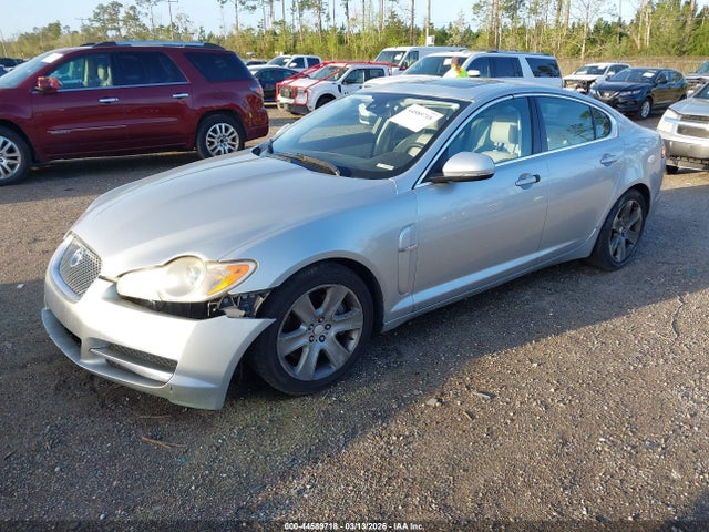 2011 JAGUAR XF SAJWA0FB1BLS16782 Photo 1