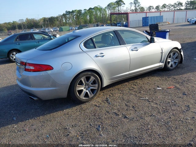 2011 JAGUAR XF SAJWA0FB1BLS16782 Photo 3