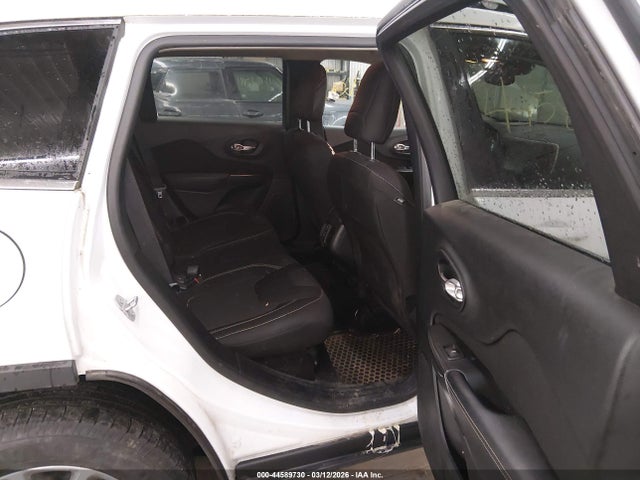 Продажа на аукционе авто 2015 Jeep Cherokee Latitude, vin: 1C4PJMCS0FW504831, номер лота: 44589730